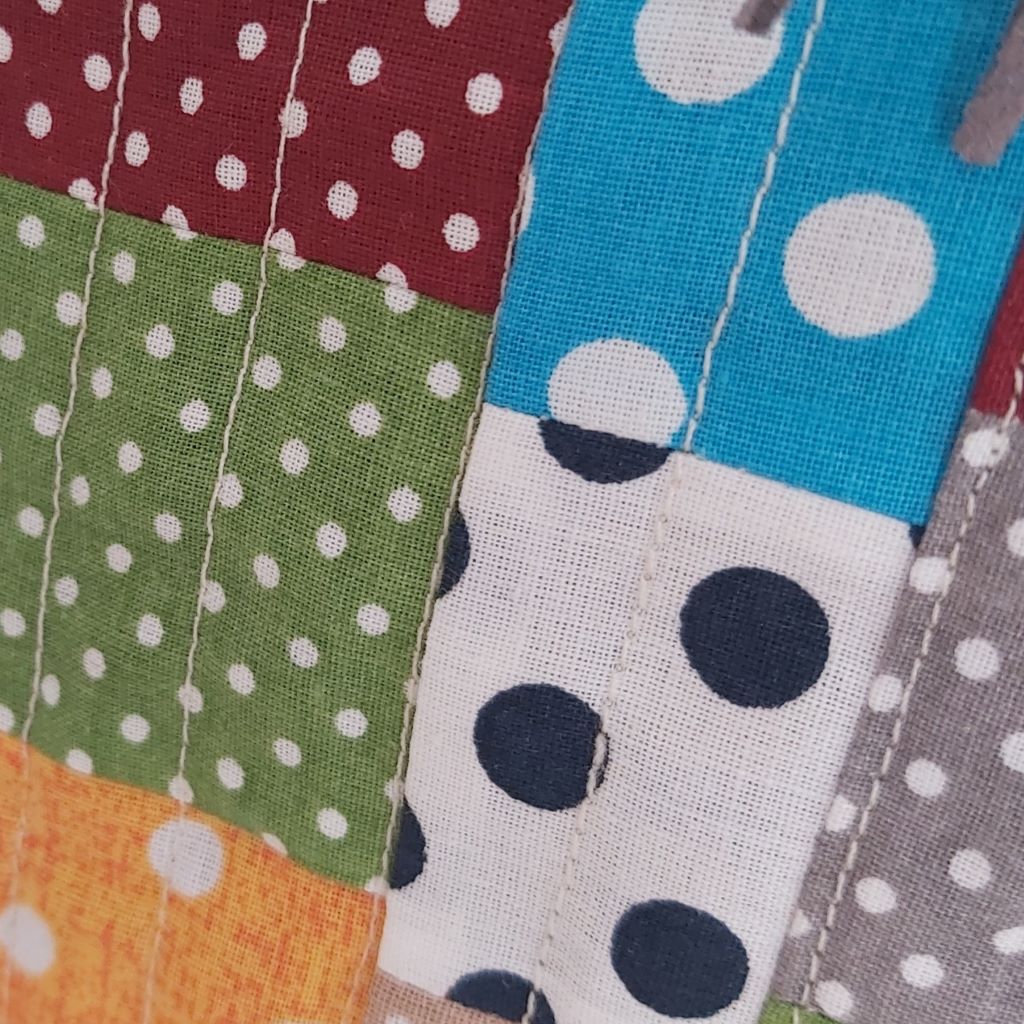 Csupa pötty patchwork tolltartó / neszesszer – vidám, színes, egyedi